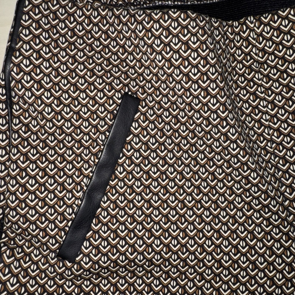 Chico's So Slimming Juliet Pants Prairie Geo Black Tan Faux Leather Size 0 US 4 - Picture 3 of 7